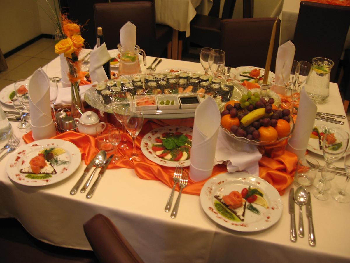 Hotel Korona Цеханув Экстерьер фото